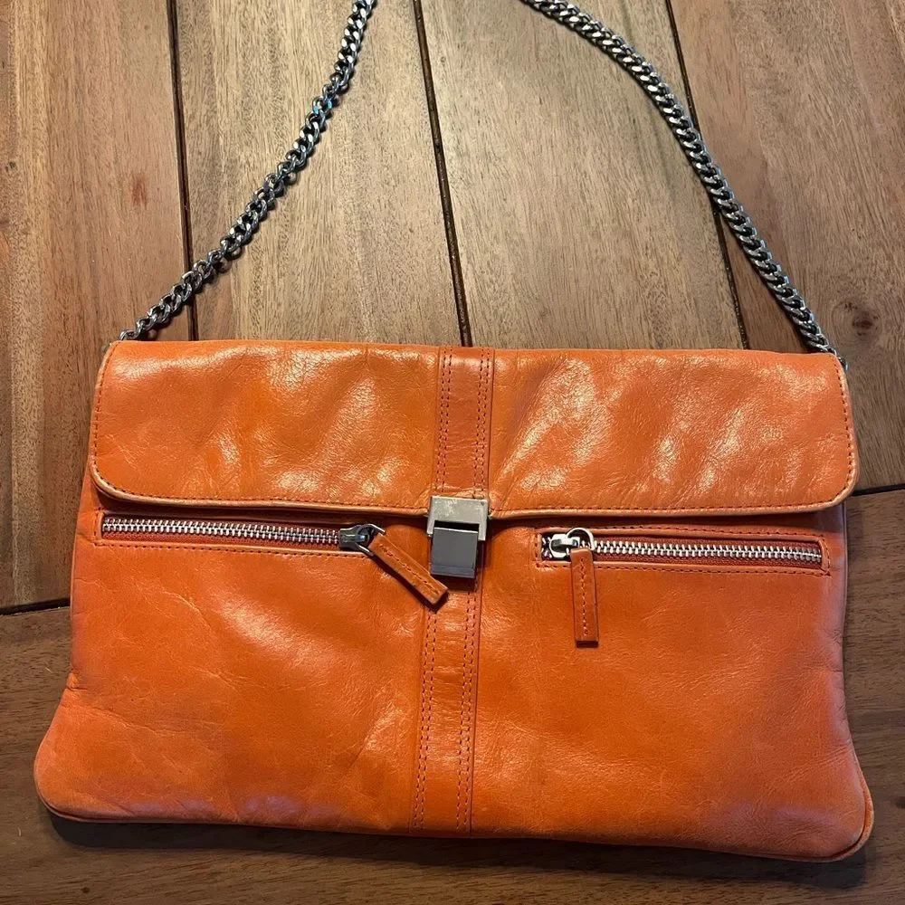 IRIS TYLER Elegant Tan Leather Shoulder Bag; measurements: 12x7 & 24 “ chain